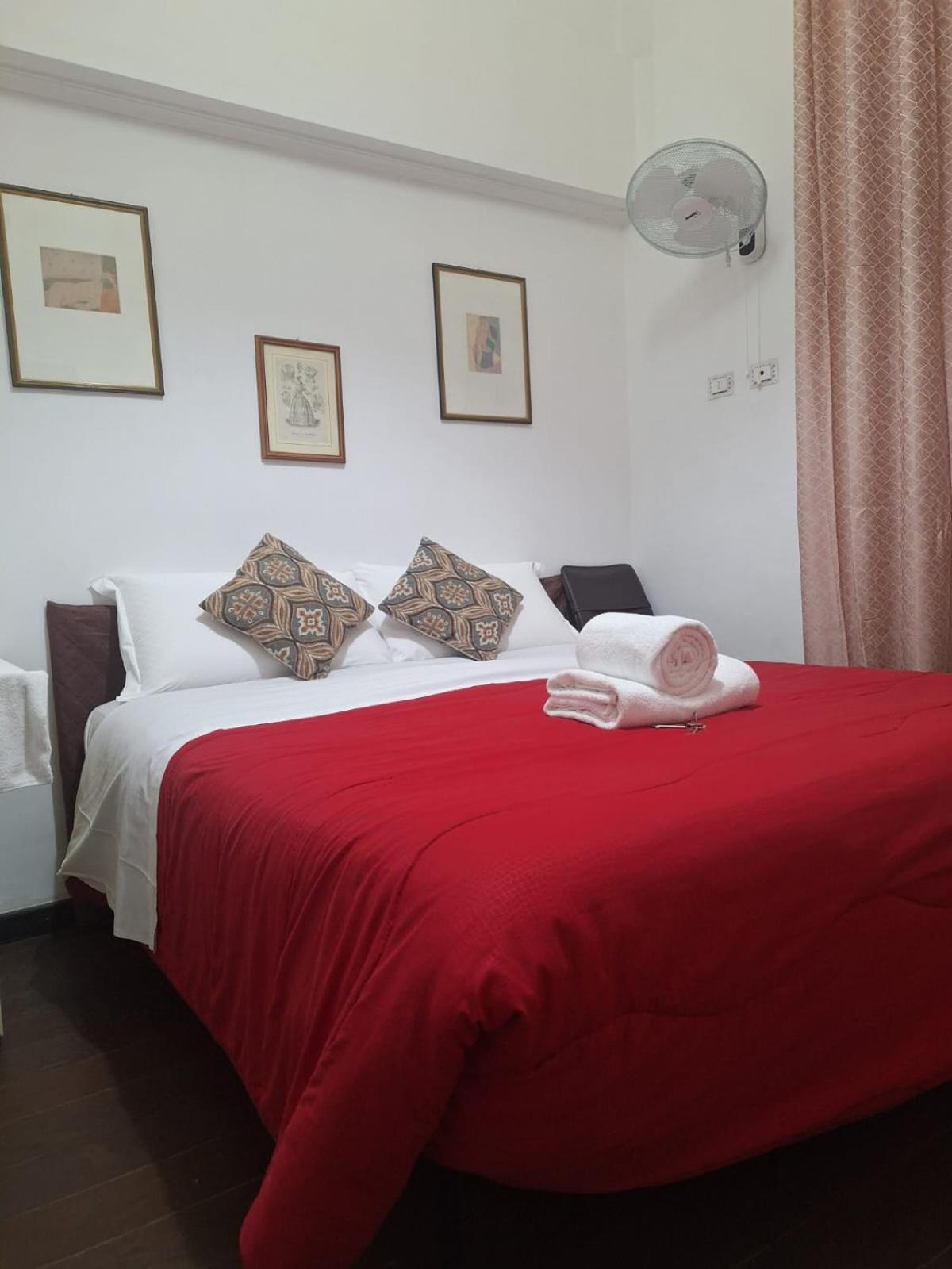 بيت شباب Casa Fanti 57 روما المظهر الخارجي الصورة